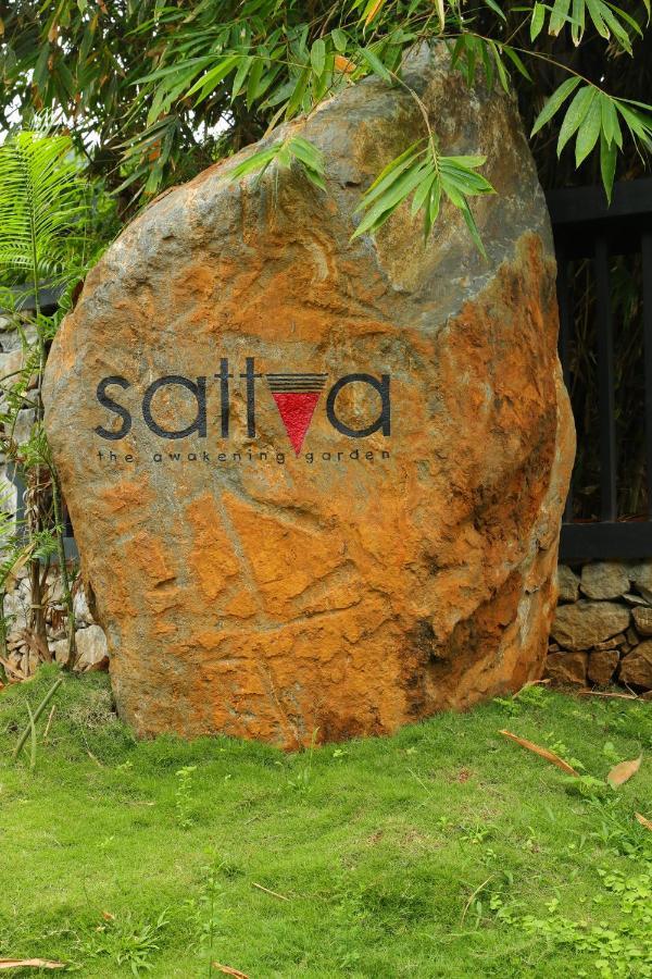 Sattva-The Awakening Garden Hotell Kakkadampoyil Eksteriør bilde